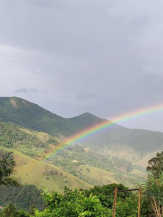 Pousada E Restaurante Alem Das Nuvens Hotel กวาราชินเกตา ภายนอก รูปภาพ